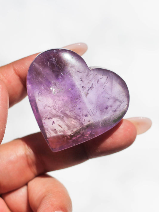Amethyst Heart Carving (Medium)
