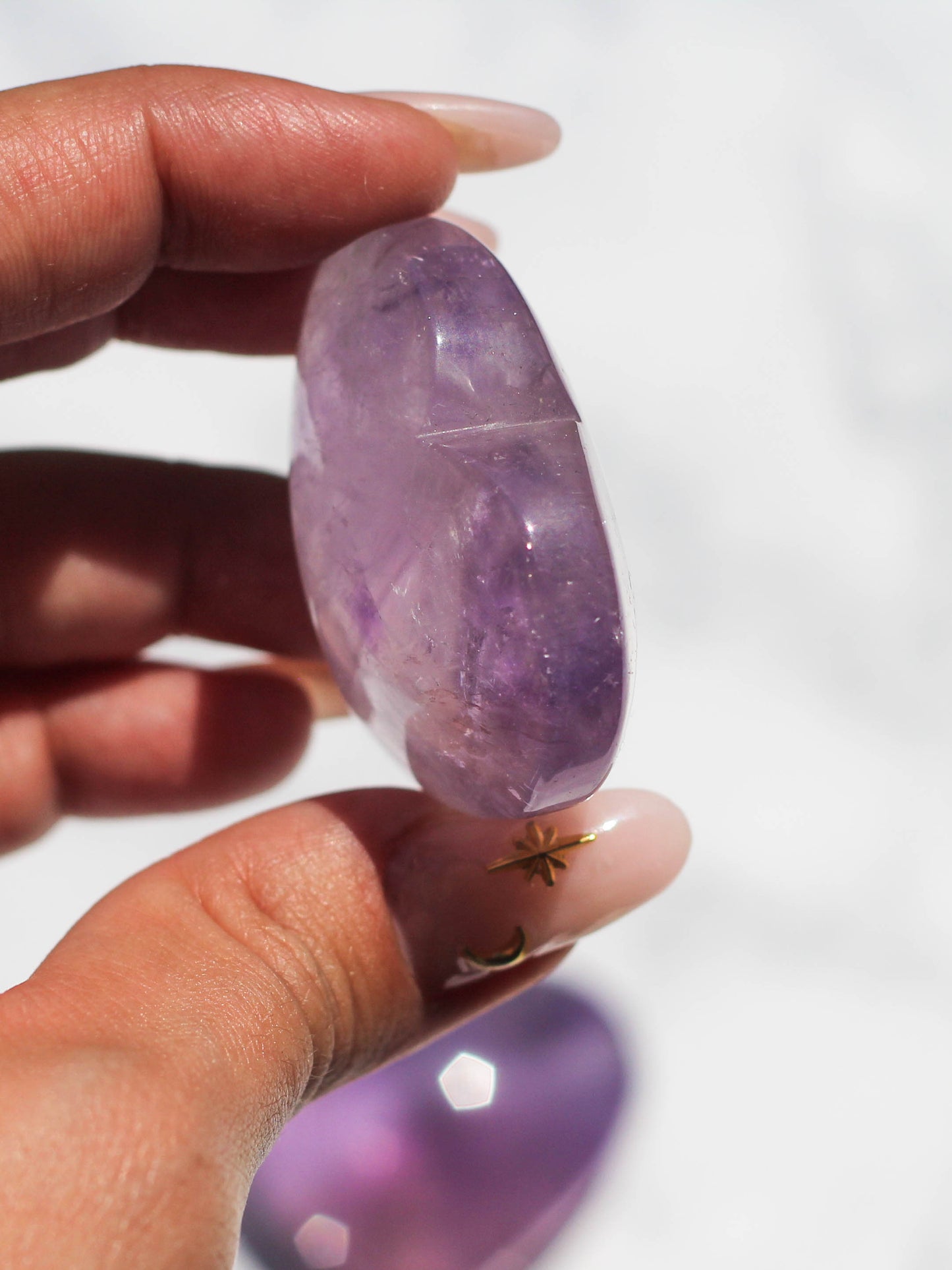 Amethyst Heart Carving (Medium)